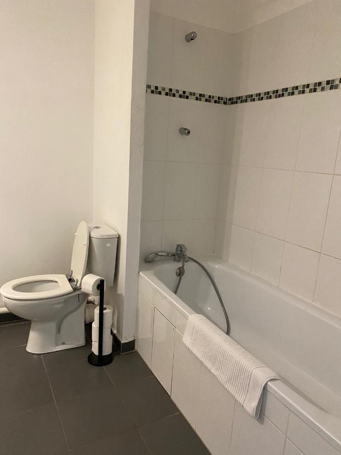Appartement 2 Pieces Ligne 1 Montreuil  Bagian luar foto